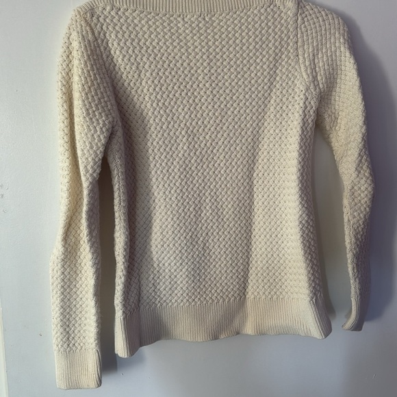 LL Bean Women's Cream Sweater XS - Picture 4 of 4